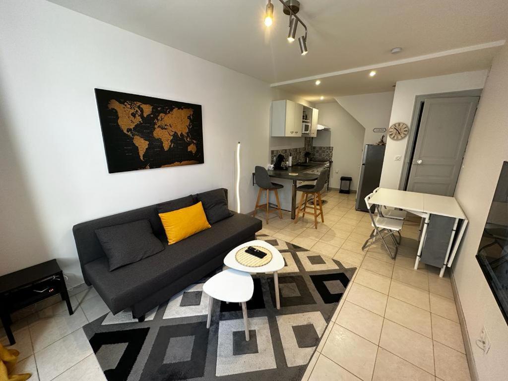 Le Saint Maixent, Maison De Ville, Baby Foot, Wifi Exteriör bild
